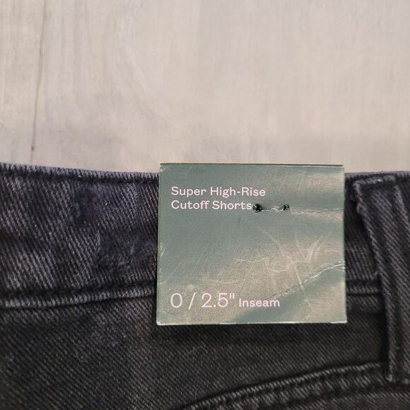 Lot of 2 WILD FABLE Women's High Rise Size 0 Cut Off Jean Shorts School Mom - Picture 6 of 12